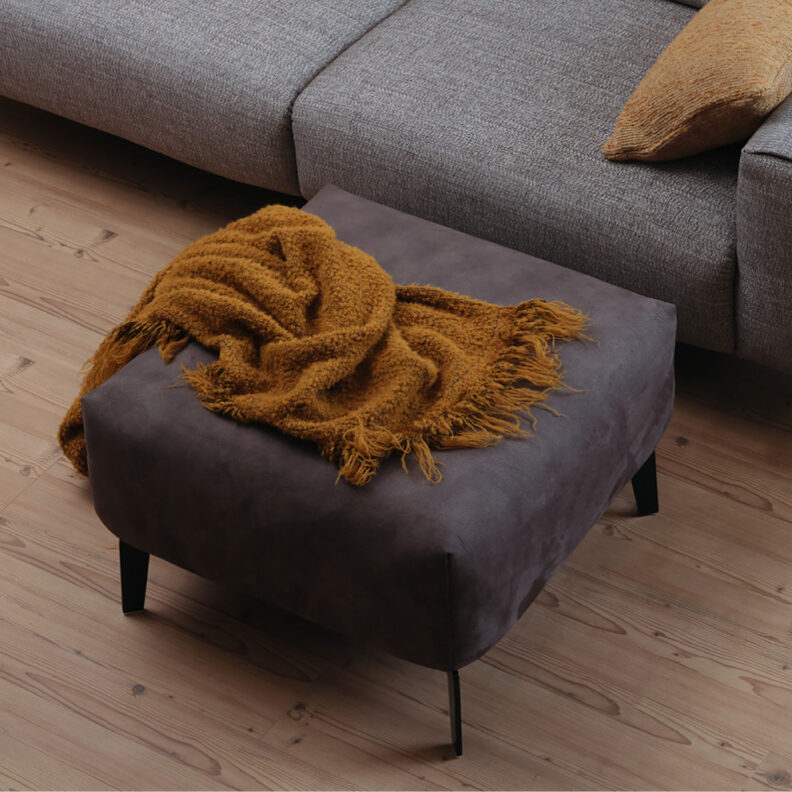 COSY1_nur Hocker_PDP Bildergallerie